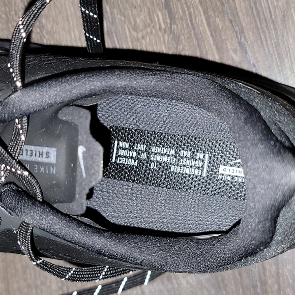 Nike Air Zoom Pegasus 37 shield running shoes size 8.5 - Picture 6 of 9